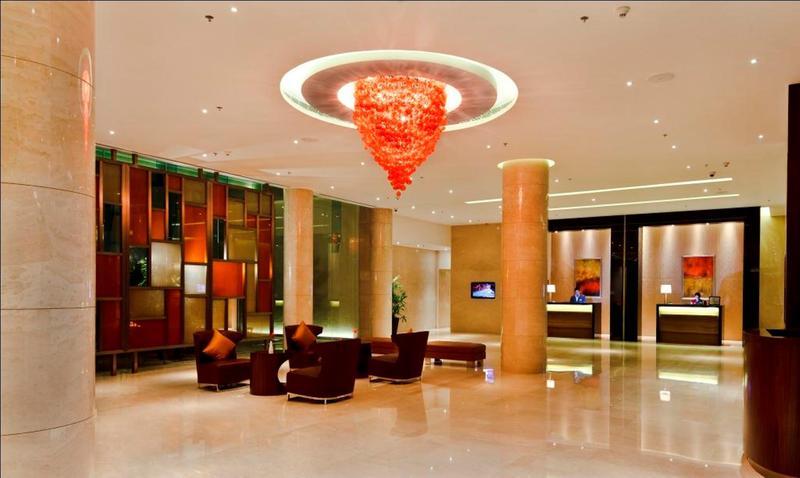 Courtyard By Marriott Kochi Airport Hotel Nedumbassery Eksteriør billede Lobby